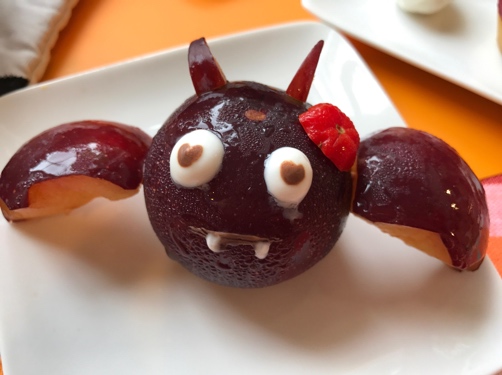 halloween food art bat made of plums